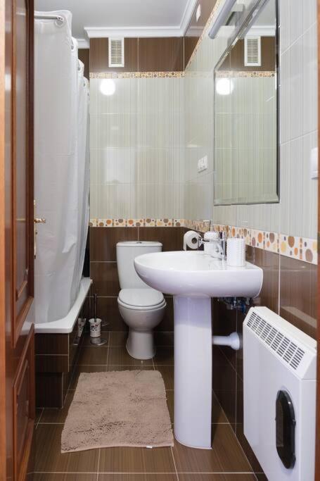 Precioso Piso En San Ciprian Apartment ภายนอก รูปภาพ