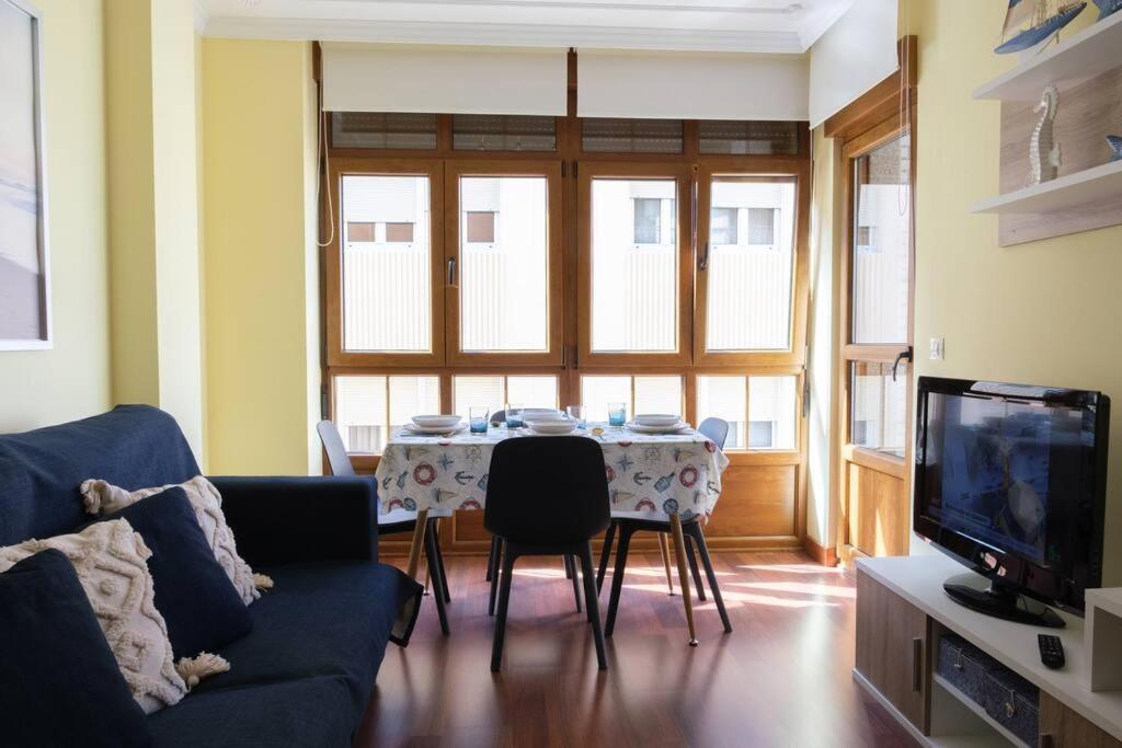 Precioso Piso En San Ciprian Apartment ภายนอก รูปภาพ